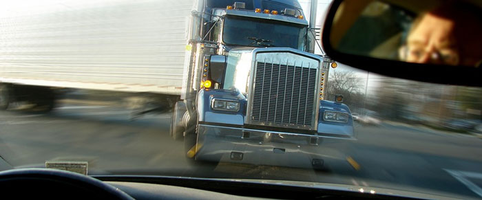 got in truck accident - truck accident attorney - sue today